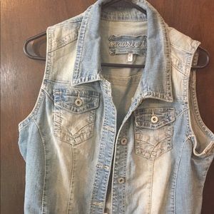 Maurice’s blue jean vest